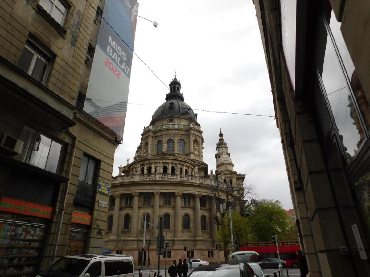 The Wonder Deer Apartment Next To The Opera Self Check-In Budapest Esterno foto